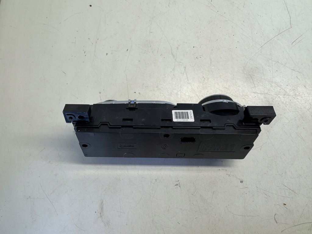 фото №6, Dacia sandero ii панель кондиціонера 275104031r