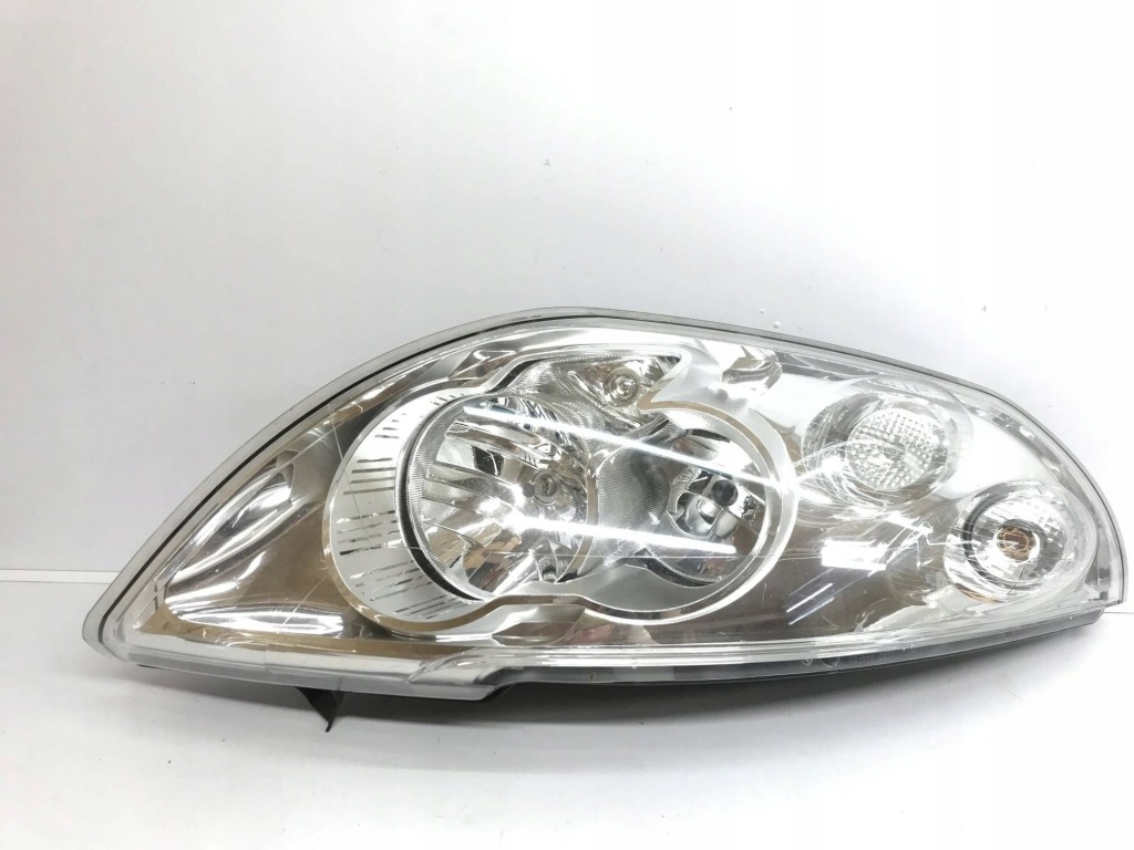 фото №1, Лампа передняя правая перед 260100049r renault master iii opel movano ii b