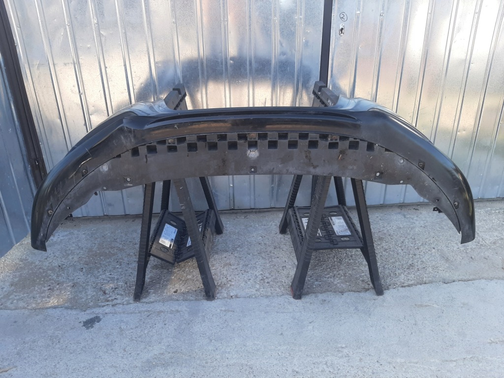 Бампер перед передний audi a3 8p lift 2008-2012 чёрный Доставка