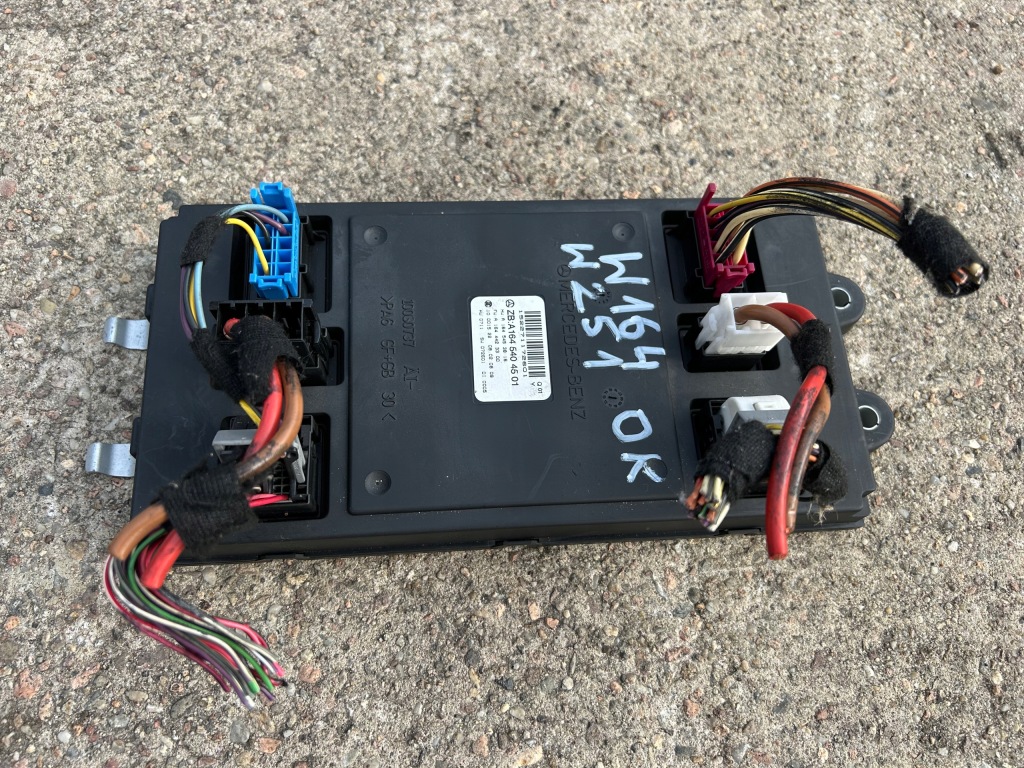 фото №1, Mercedes w251 w164 модуль sam перед проверенный