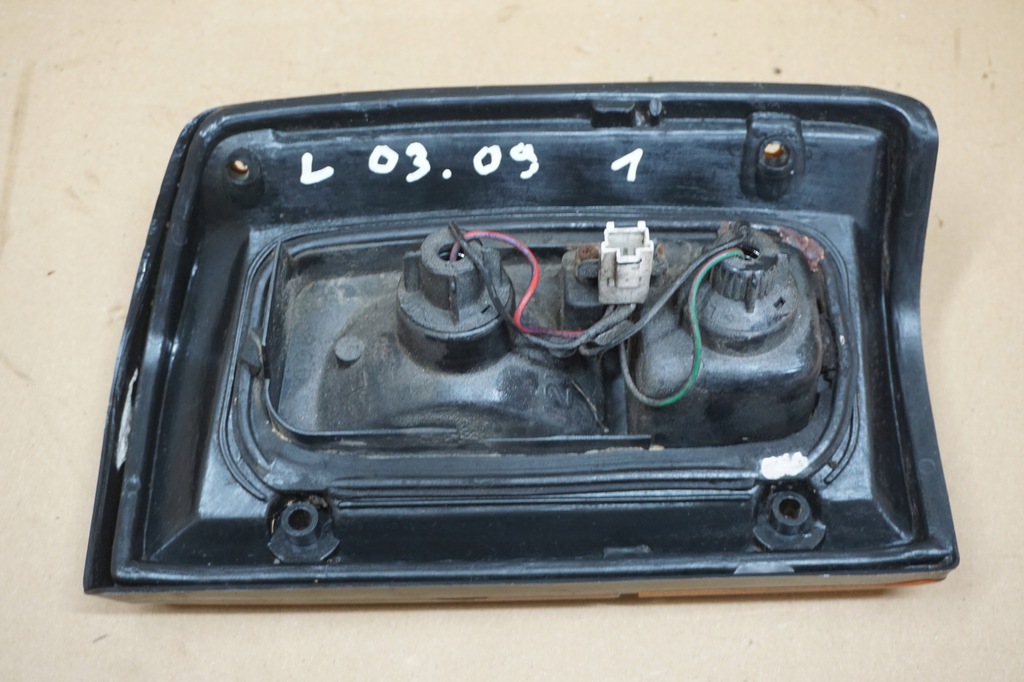 фото №10, Nissan patrol лампа лівий задня ліва задня w крила gr y60