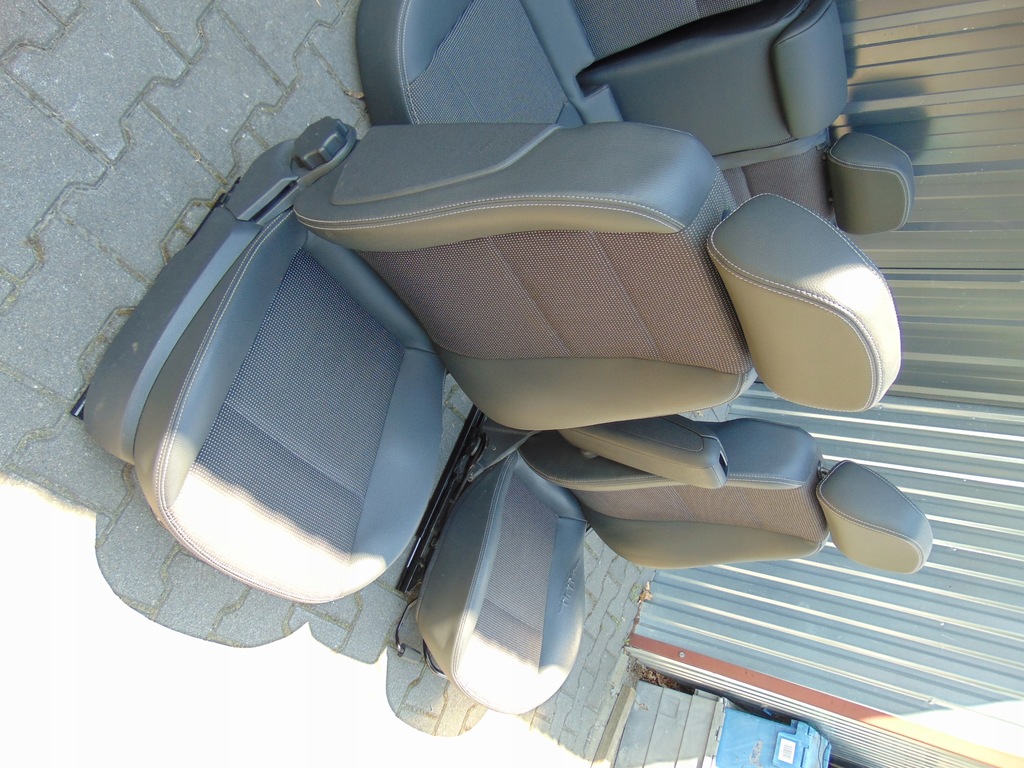 фото №10, Комплект сидінь сидіння обшивки opel astra h 5 двері pół шкіра