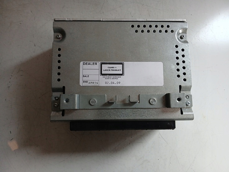 Купити Ford fiesta mk7 зчитувач мультимедійний радіо 8a6t-18c815-bn