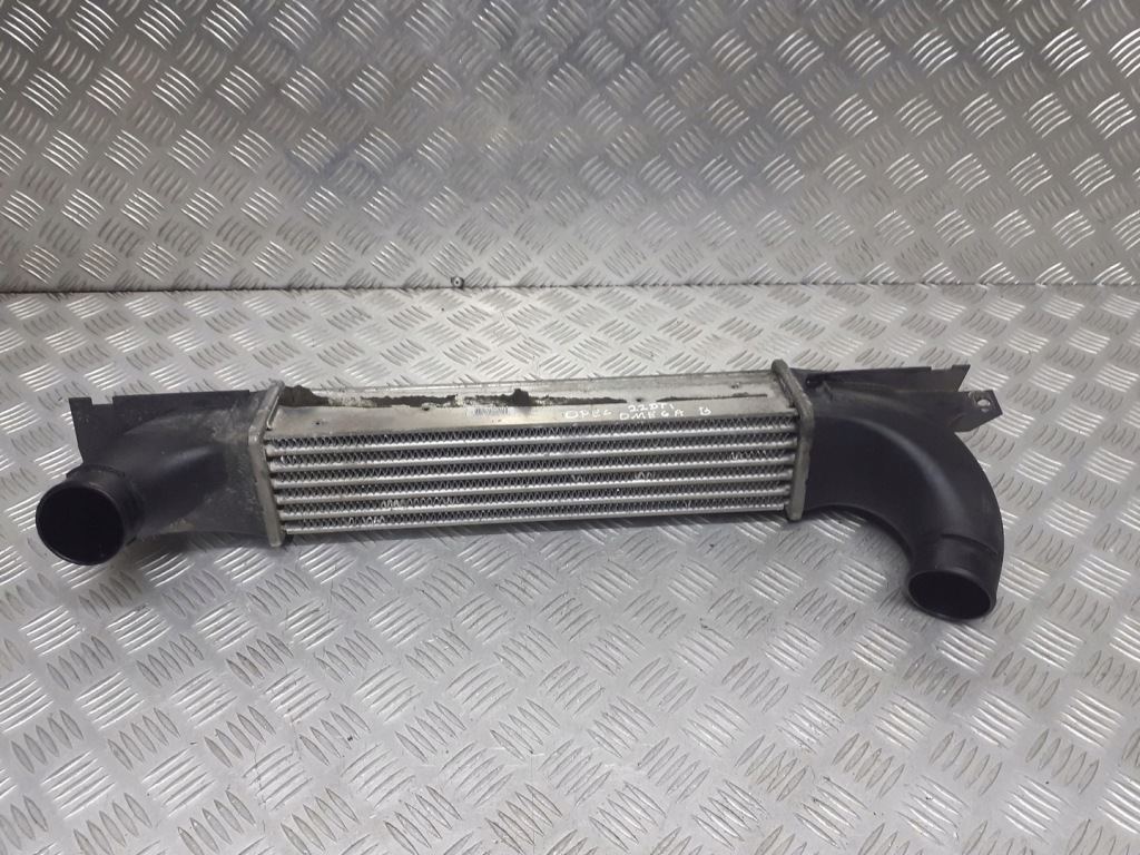 Купити Інтеркулер opel omega b 2.2 dti