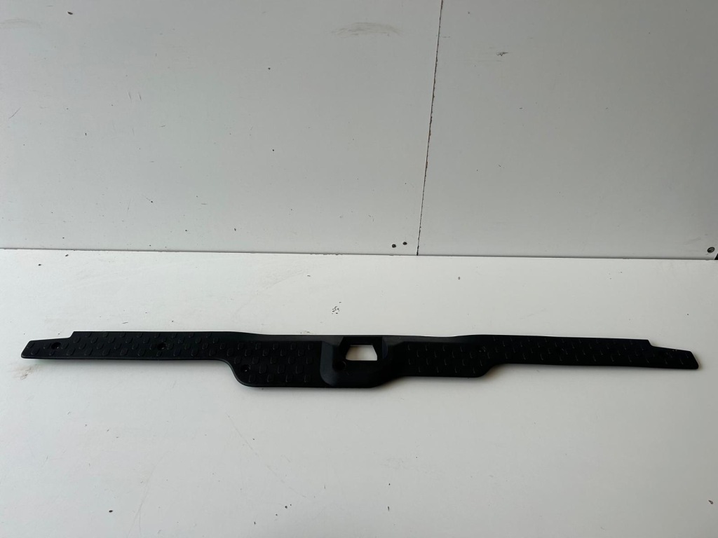 фото №1, Renault trafic iii vivaro b молдинг порог багажника 849938145r