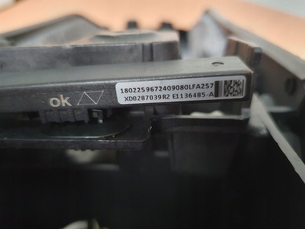 фото №10, Туннель подлокотник citroen c4 picasso ii 9677280477