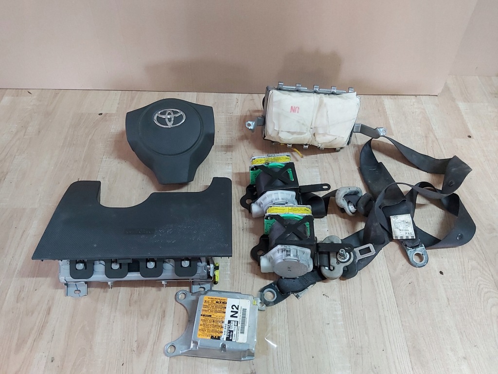 фото №1, Toyota urban cruiser air bag подушка ремни приборная панель