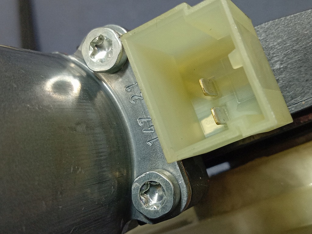 фото №5, Audi q7 ii 4m підйомник скло задня правий 4m0839462a