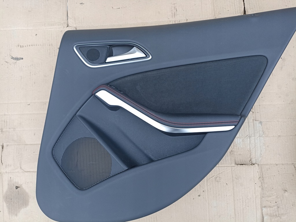 фото №10, Обшивка двері задніх задня правий лівий оббивка mercedes w156 x156 gla amg