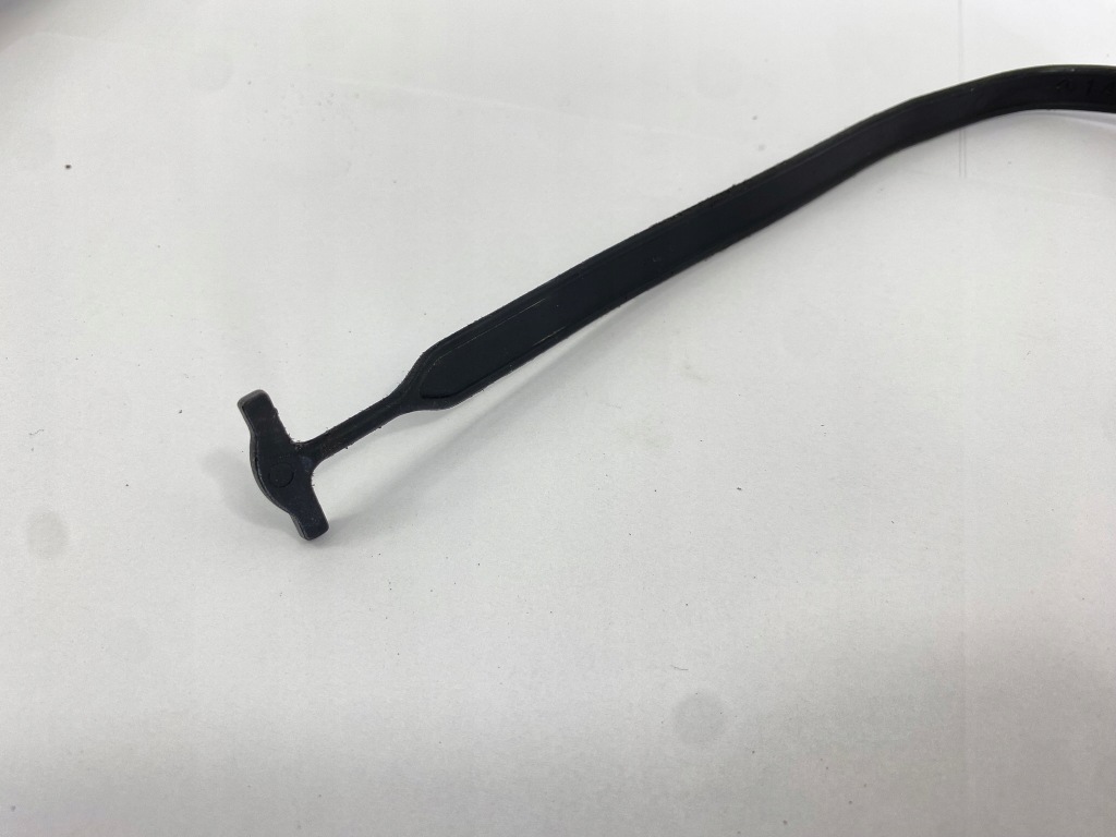 Купити Ремінь пластик багажника mercedes w140 1406930014