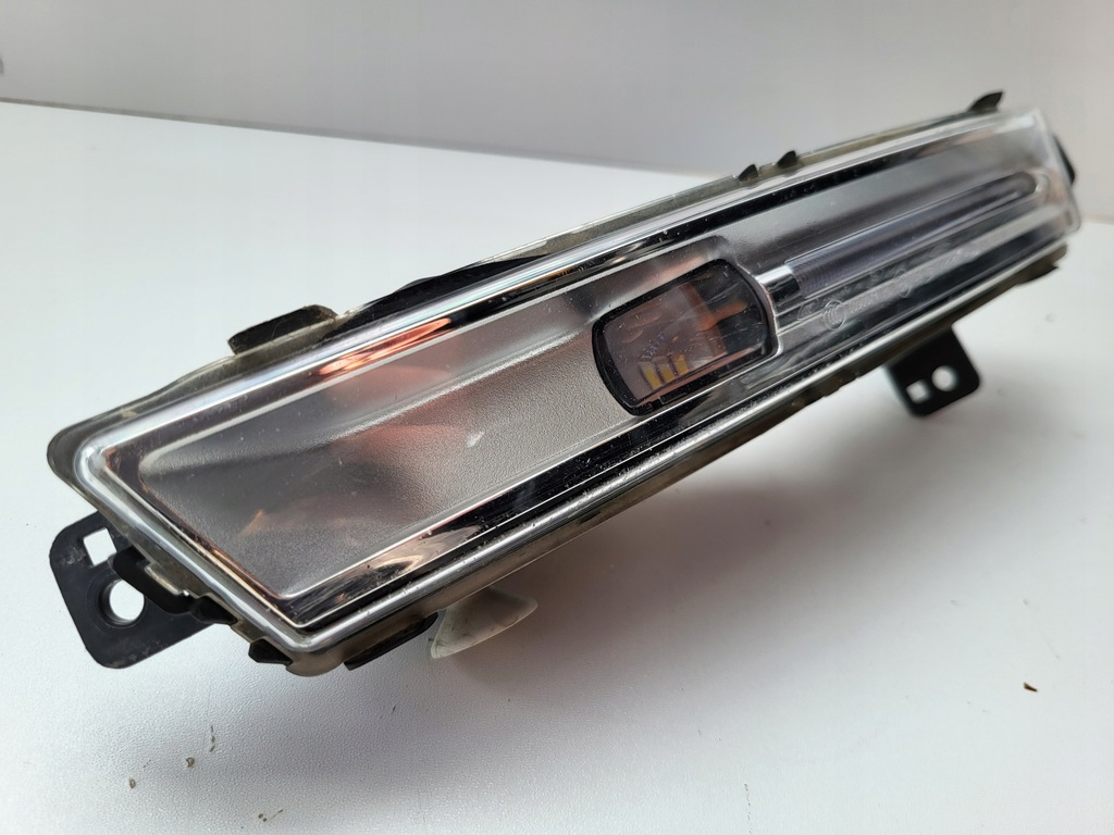 фото №4, Противотуманная фара левый led jaguar f-pace 16-