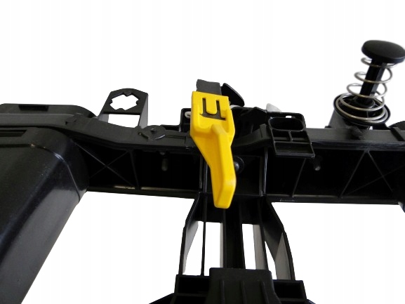 фото №1, Mercedes glb x247 247 замок засов капот w pas