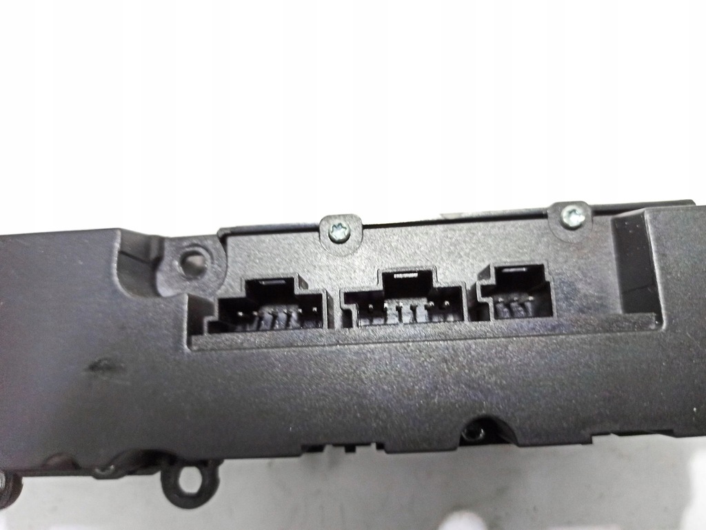 фото №10, Mercedes-benz c w203 2004 панели управление, переключатели