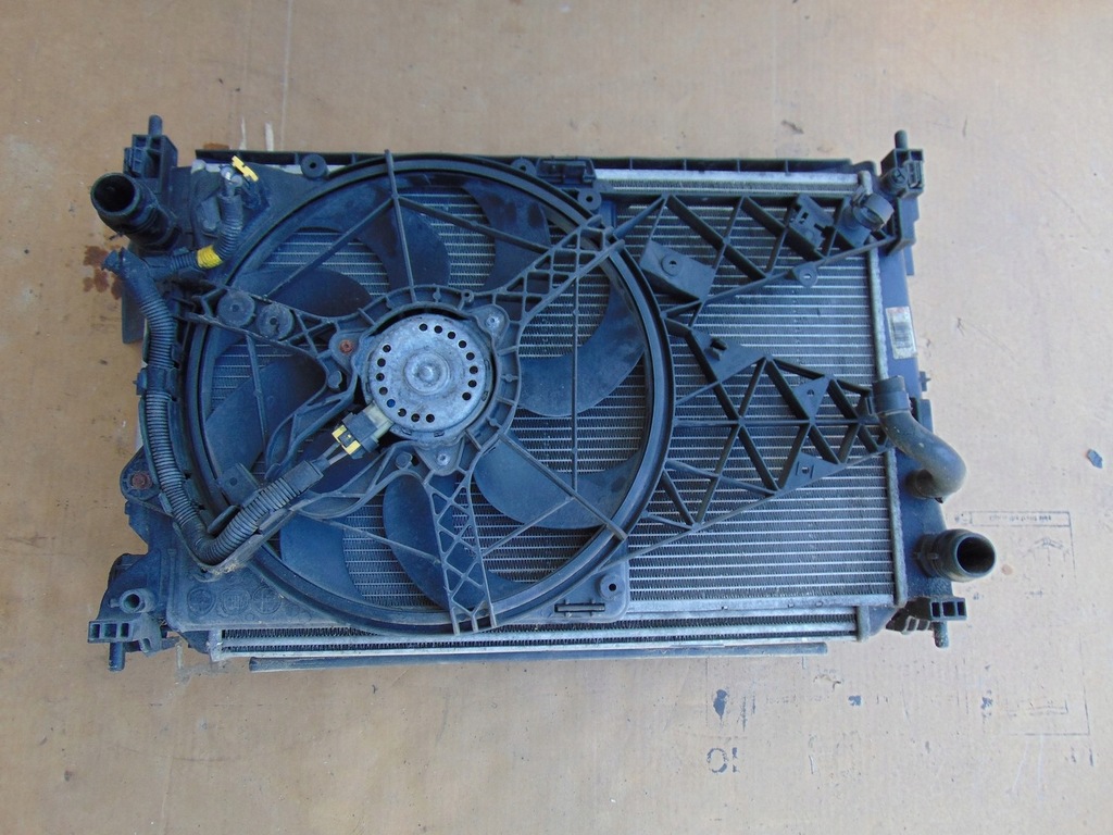 фото №7, Комплект радиатор вентилятор combo d doblo ii 1.3 cdti jtd