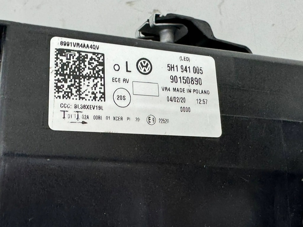 фото №9, Vw golf viii 8 лампа ліва перед передня 5h1941005