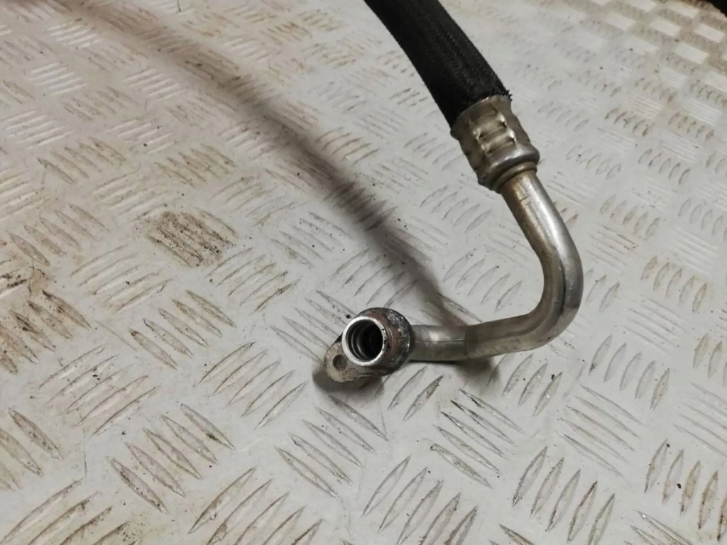 фото №2, Citroen ds3 1,2 thp трубка шланг кондиціонера