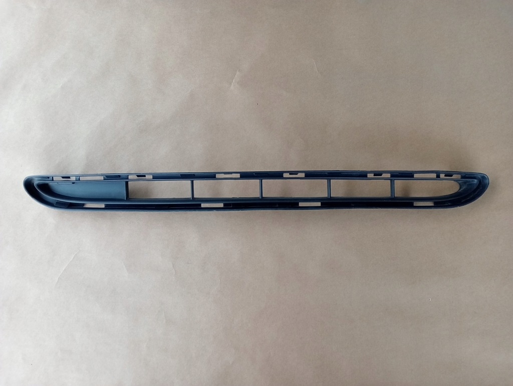 Купити Решітка бампера середня clio 3 po019370