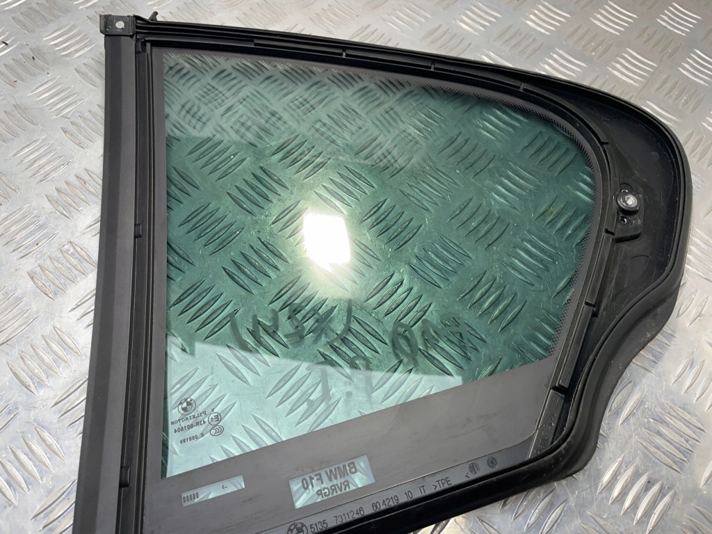 фото №16, Bmw f10 скло кузовна правий задня трикутник 7311246