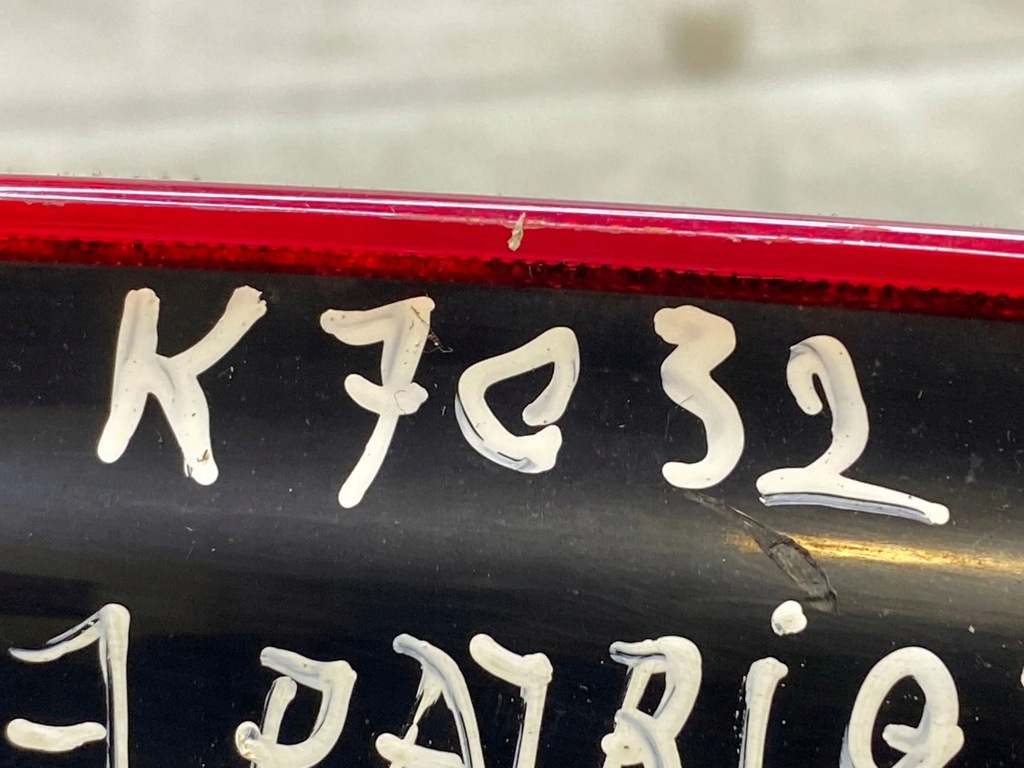 фото №10, Jeep patriot 2008 левая сторона лампа задняя