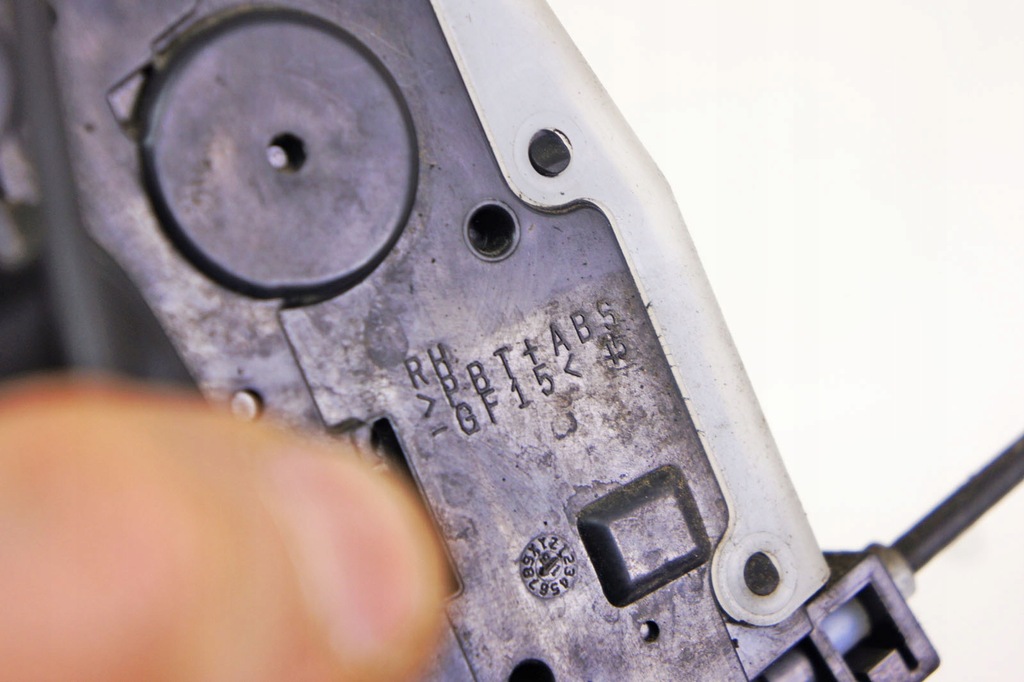 фото №6, Ia023 nissan leaf i ze0 замок двері правий перед