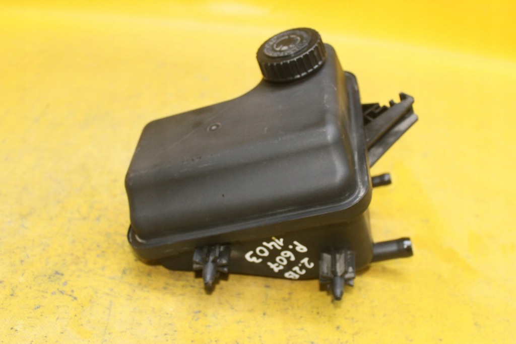 фото №7, Бачок жидкость усилителя peugeot 607 2.2b