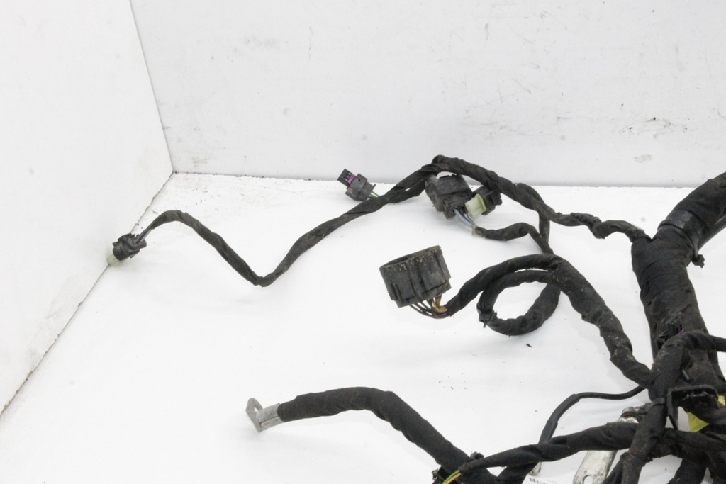 фото №16, Джгут двигуна polestar 2 p 32320007 electric 300kw 2021