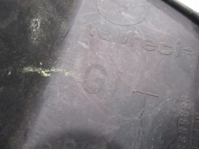 фото №9, Citroen c4 i picasso молдинг бампера ліва передня 9680404877