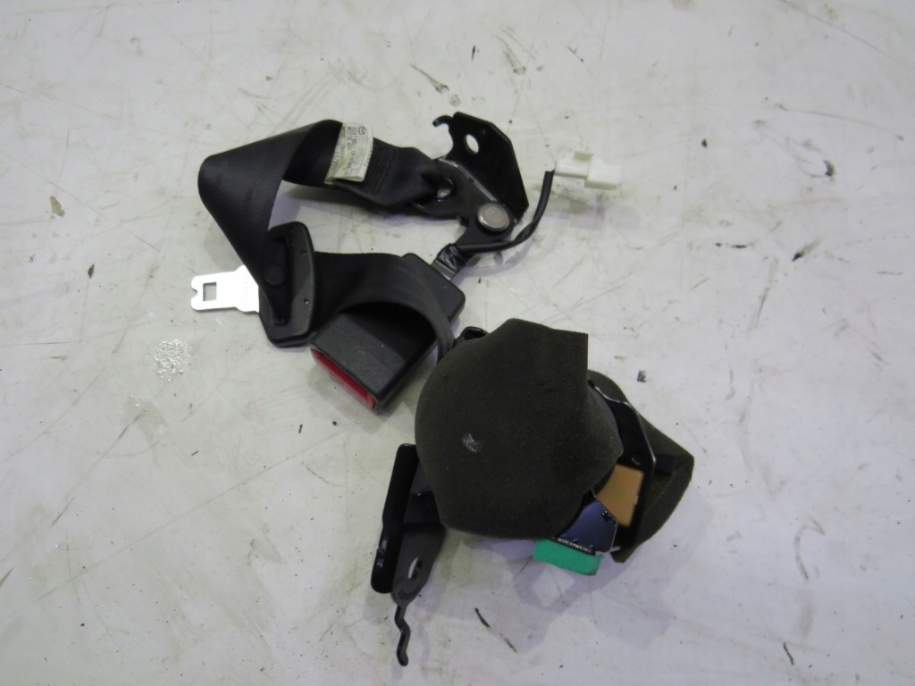 фото №1, Pas безпеки задня середній mazda 6 gj sedan