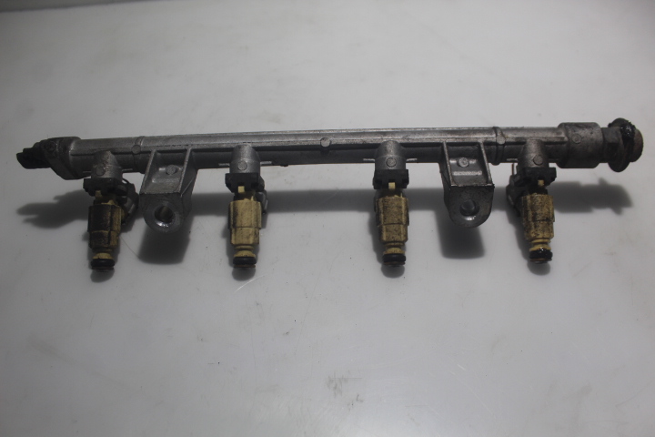 фото №1, Молдинг впрыскная hyundai coupe iii 2.0 16v