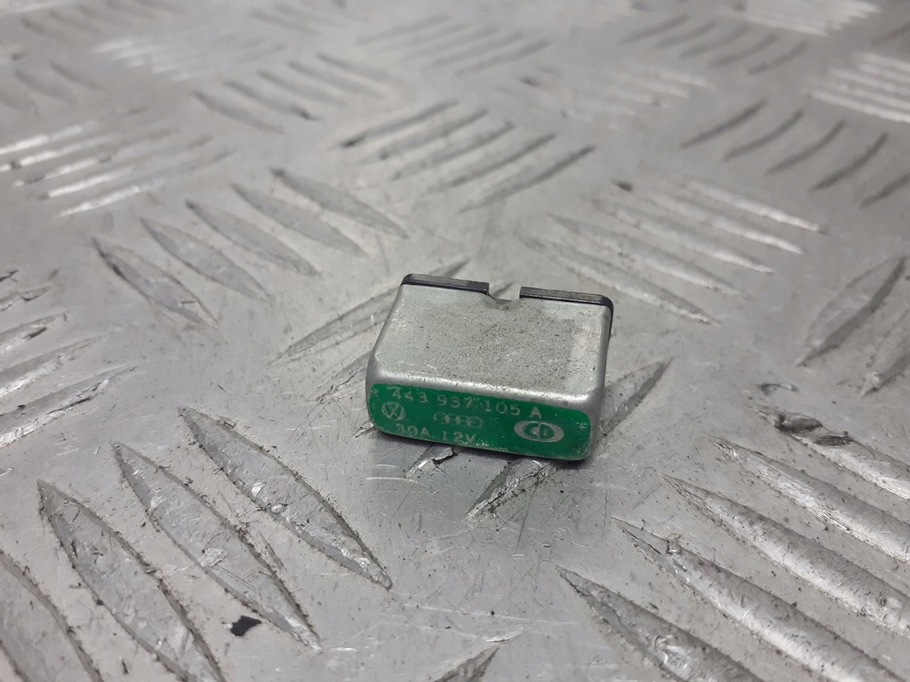 фото №1, Реле audi a4 b7 443937105a