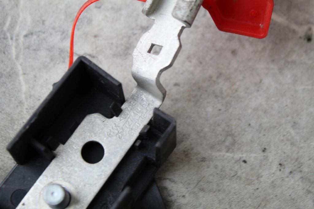 фото №13, Шланг плюсовий bmw z4 e89 2.0b 9130108