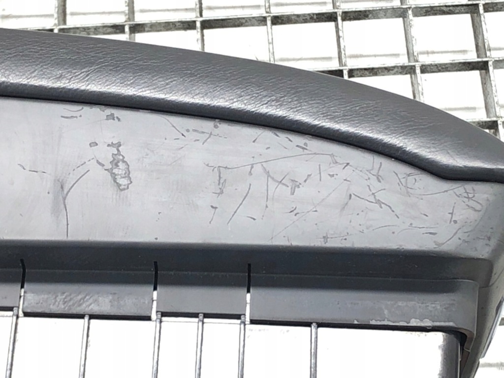 фото №9, Подлокотник vw phaeton 02-16 3d0864101ad