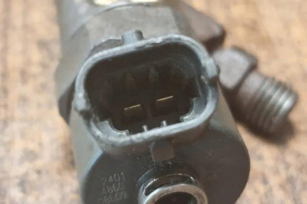 фото №10, Інжектор opel vivaro combi 8200238528 1.87l дизель 85kw 2003