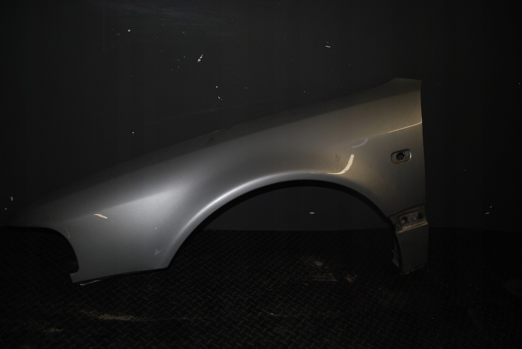 фото №1, Дверь левый перед a8 d2 lift ly7w