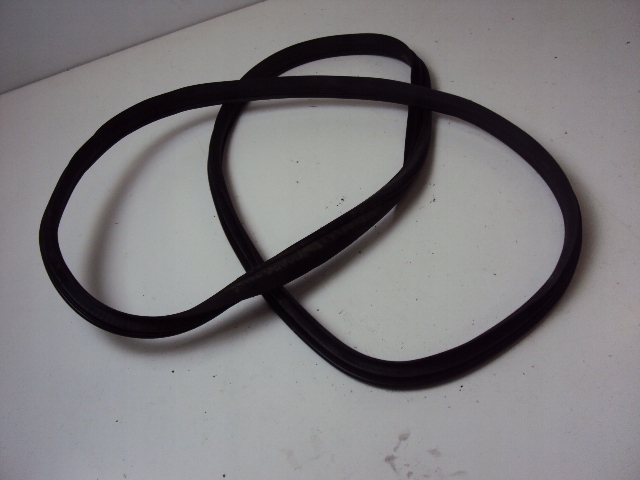 фото №1, Прокладка дверь правый перед mercedes w212