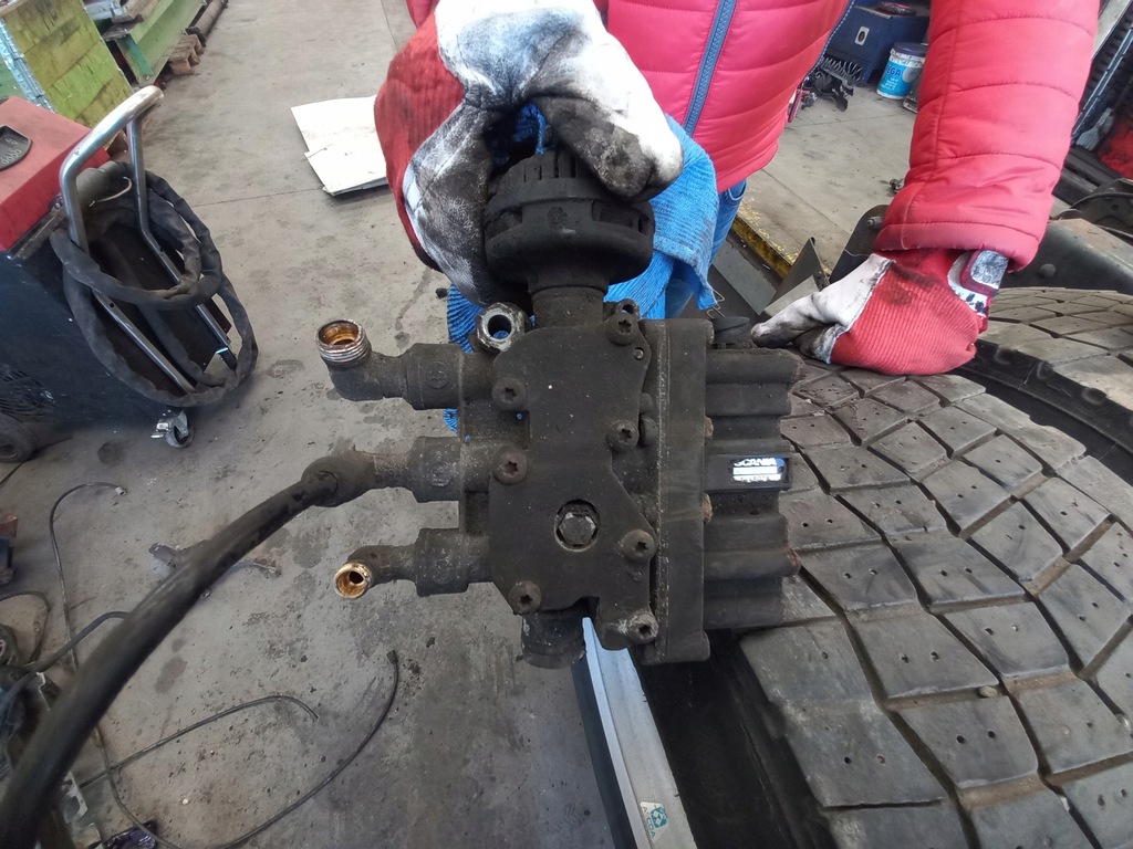 фото №1, Клапан подушек подвеска scania r ecas