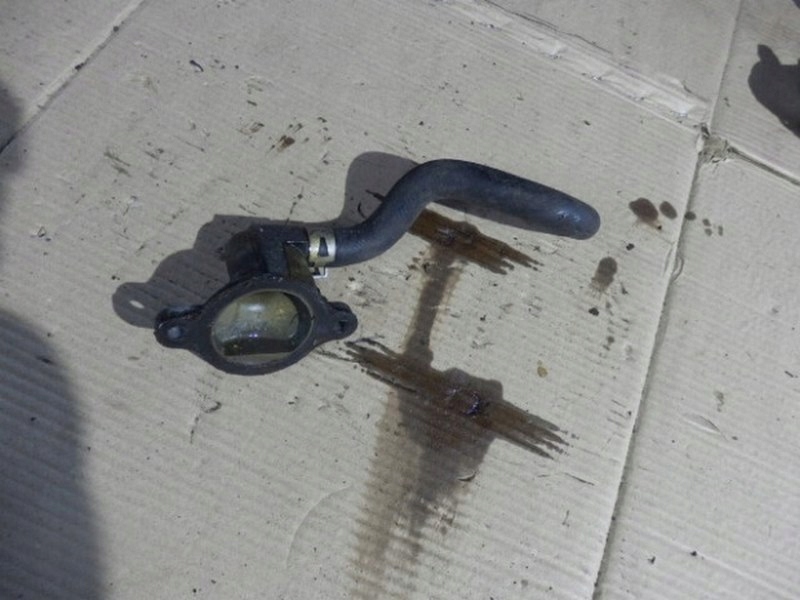 фото №1, Suzuki x-90 97 1.6 корпус термостата