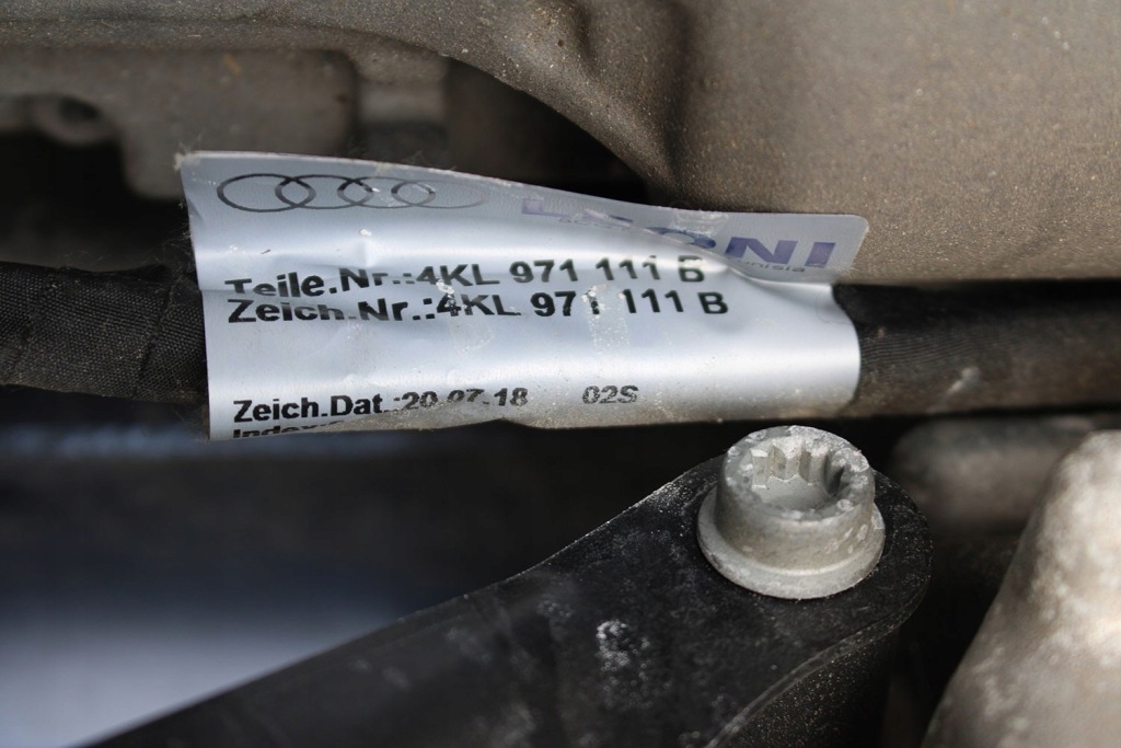 Купити Audi e-tron двигун eas easa 0ef901141ag перед передній etron 4ke399313b 0ma3