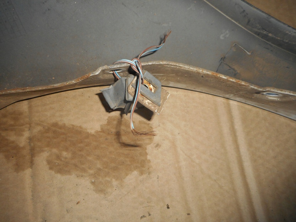 фото №10, Toyota hilux vii 12r молдинг крила права передня перед