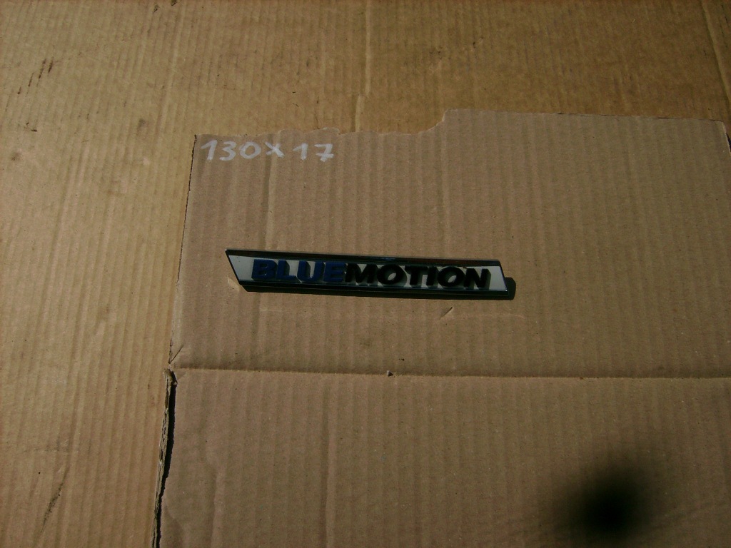 фото №2, Эмблема крышки багажника vw polo golf passat