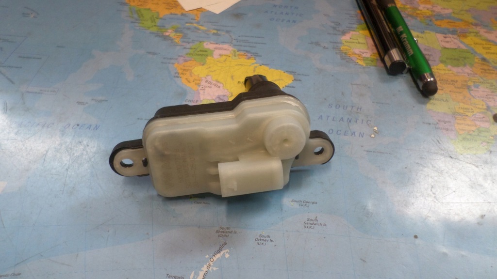 Купити Привід кришка заливної пального toledo iv superb 3 rapid 2 arteon golf viii