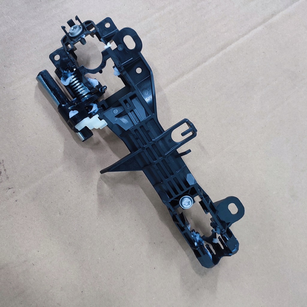 фото №1, Основание ручка правый перед subaru forester iv