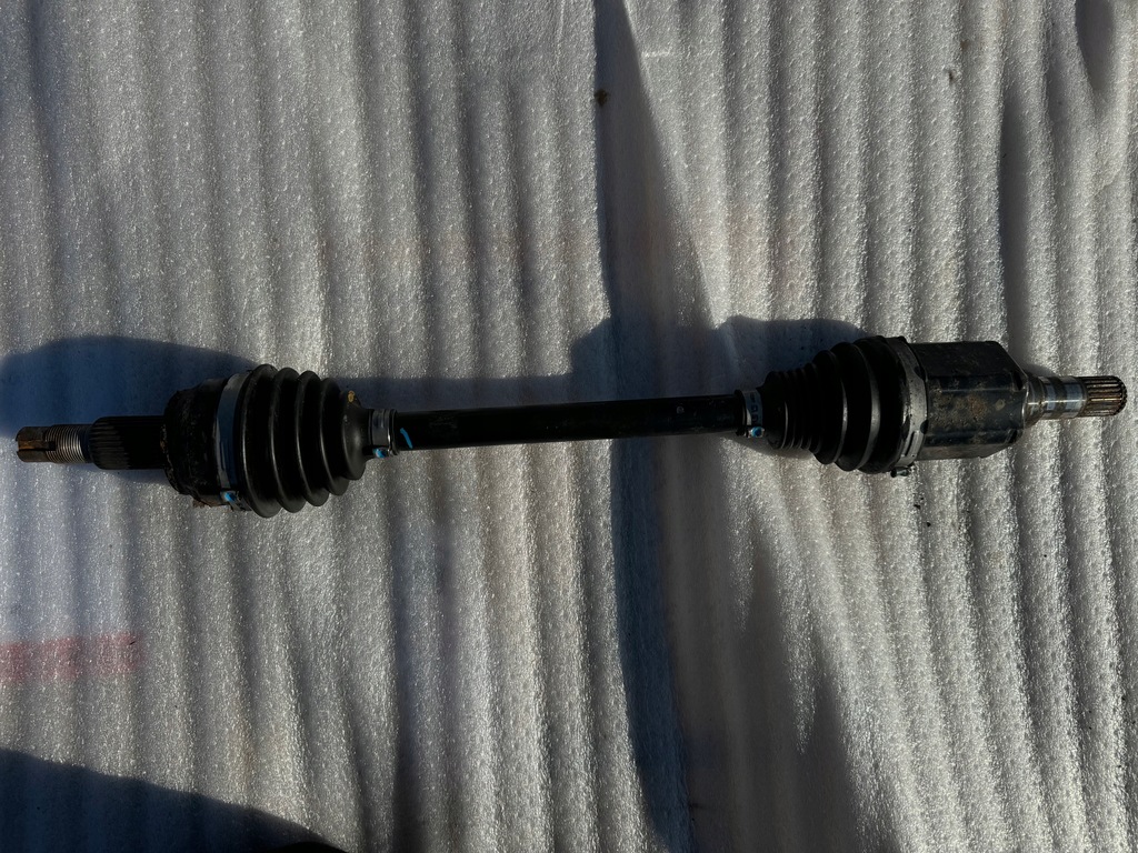 фото №1, Maserati lavante привідний вал права перед оригінал