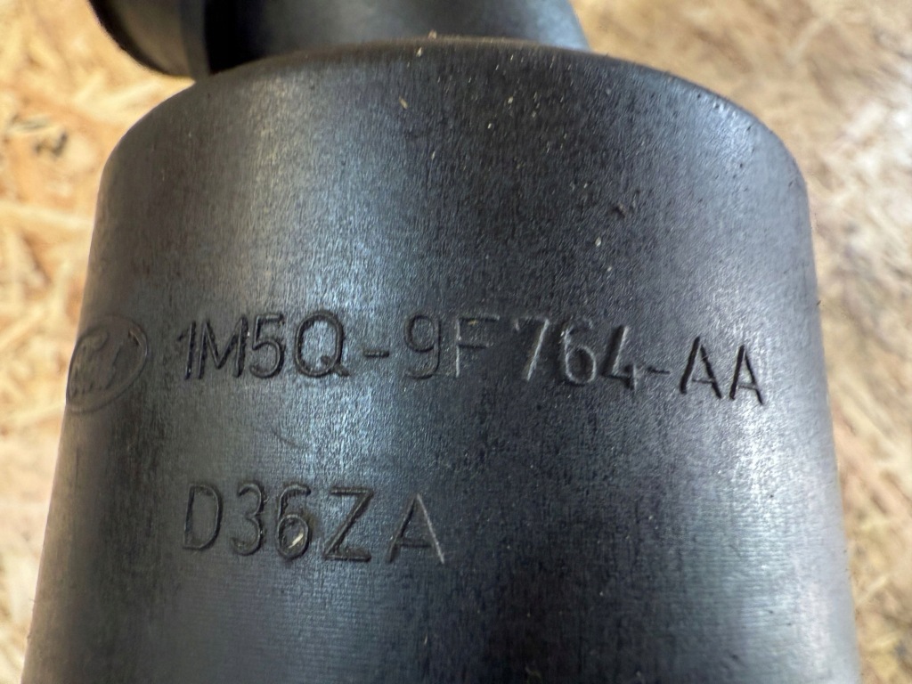 Ford focus 2001 с передний пабтрубок  / труба интеркулер с Разборки