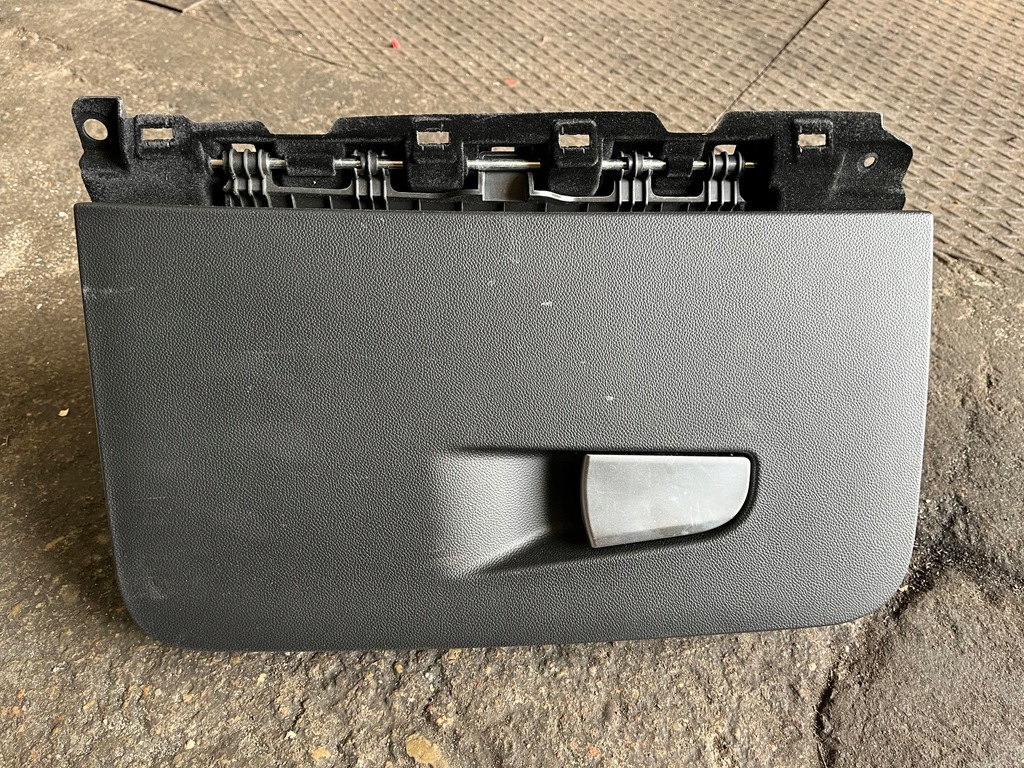 фото №1, 65 alfa romeo stelvio бардачок пассажира