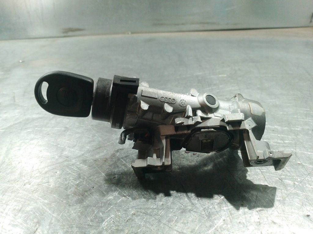 фото №7, Замок запалювання seat leon ii 1k0905851b 1.6 b