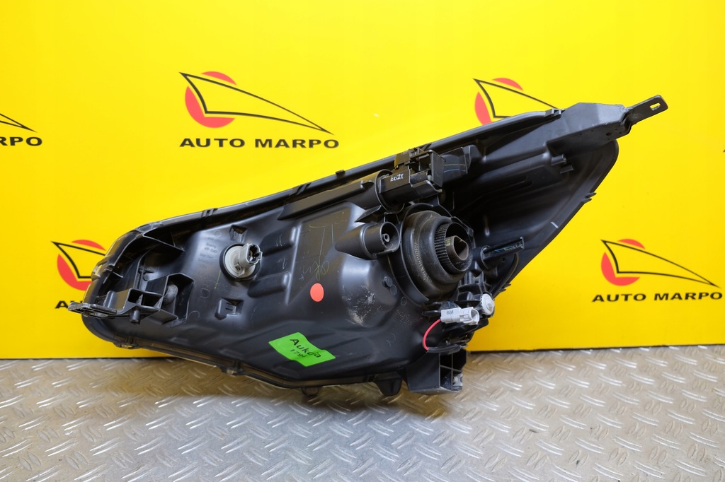 фото №9, Mitsubishi mirage space star 2017- фара лампа звичайна r usa