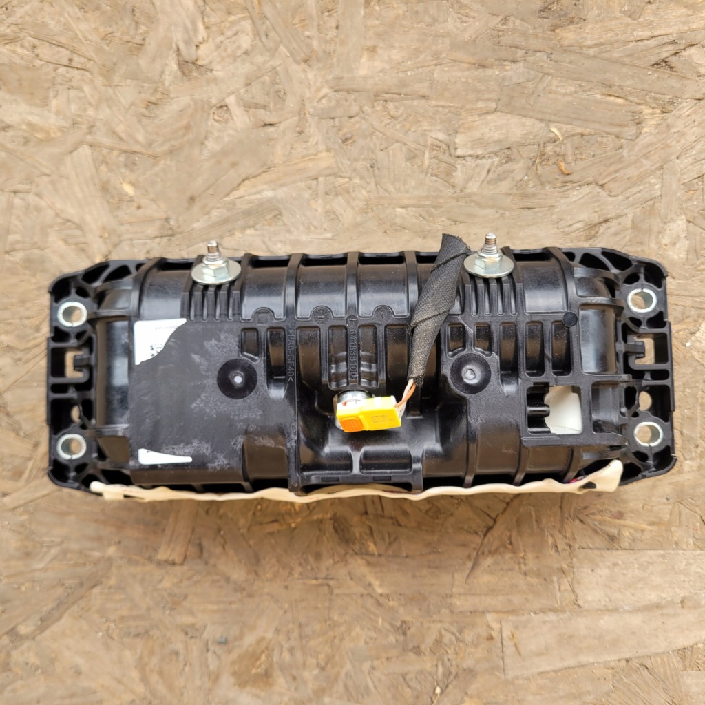 фото №4, Подушка безопасности ремни audi q3 83a