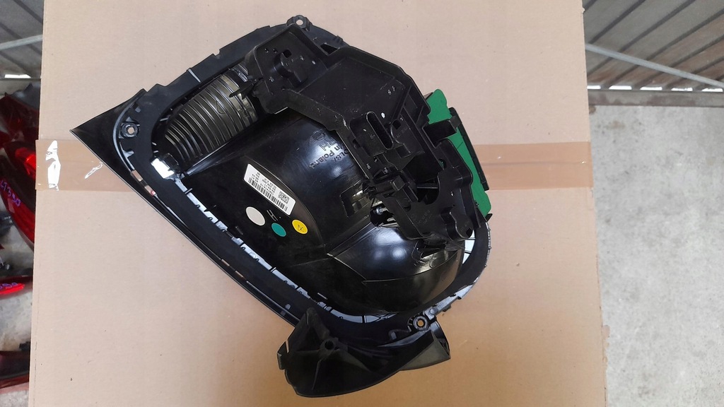 фото №6, Mini countryman f60 лампа задняя правая