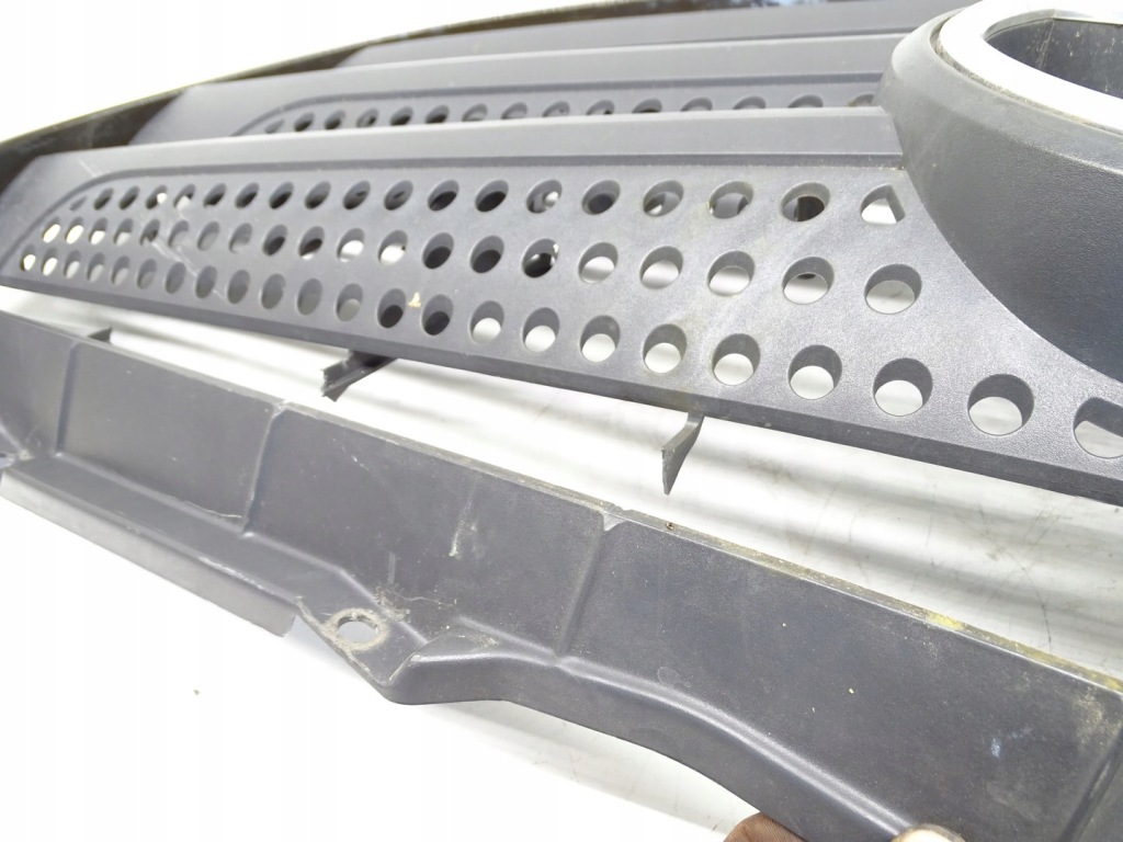 Решётка  решётка радиатора эмблема logo mercedes sprinter 906 рестайлинг  2014- a9068800785 комплект Киев